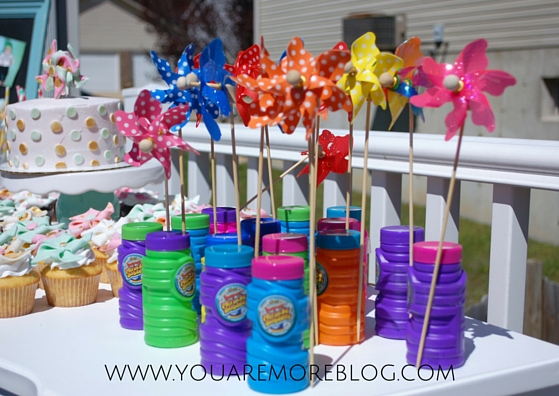 Pinwheel-Polka-Dot-Party-7