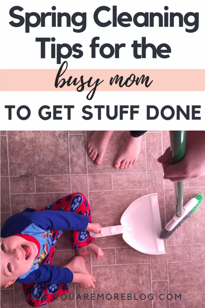 Tackling Spring Cleaning isn't easy when your a busy mom. Here are some tips for spring cleaning!